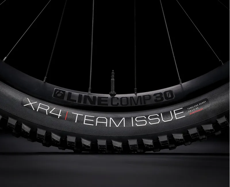 Powerfly FS 7 Gen 3-10